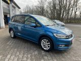 VW Touran bei Sportwagen.expert - Abbildung (2 / 15)