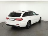 Mercedes-Benz E-Klasse bei Sportwagen.expert - Abbildung (5 / 15)