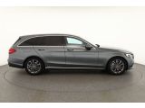 Mercedes-Benz C-Klasse bei Sportwagen.expert - Abbildung (6 / 15)