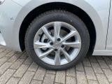 Opel Corsa bei Sportwagen.expert - Abbildung (14 / 15)