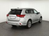 Mitsubishi Outlander bei Sportwagen.expert - Abbildung (5 / 15)