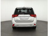 Mitsubishi Outlander bei Sportwagen.expert - Abbildung (4 / 15)