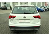 VW Tiguan Allspace bei Sportwagen.expert - Abbildung (8 / 15)