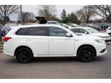 Mitsubishi Outlander bei Sportwagen.expert - Abbildung (4 / 15)