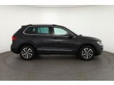 VW Tiguan bei Sportwagen.expert - Abbildung (6 / 15)