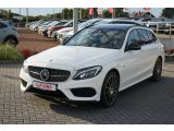 Mercedes-Benz C-Klasse bei Sportwagen.expert - Abbildung (2 / 15)