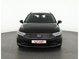 VW Passat bei Sportwagen.expert - Abbildung (8 / 15)