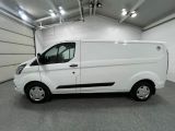 Ford CUSTOM 2.0 TDCI bei Sportwagen.expert - Abbildung (2 / 15)