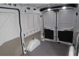 Ford Transit bei Sportwagen.expert - Abbildung (10 / 15)