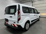 Ford CONNECT 1.5 TDCI bei Sportwagen.expert - Abbildung (5 / 15)