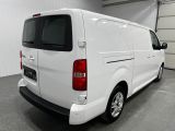 Opel Vivaro bei Sportwagen.expert - Abbildung (5 / 15)