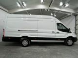 Ford Transit bei Sportwagen.expert - Abbildung (6 / 15)