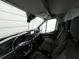 Ford Transit bei Sportwagen.expert - Abbildung (9 / 15)