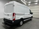 Ford Transit bei Sportwagen.expert - Abbildung (5 / 15)