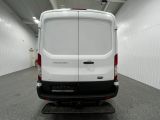 Ford Transit bei Sportwagen.expert - Abbildung (4 / 15)