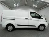 Ford CUSTOM 2.0 TDCI bei Sportwagen.expert - Abbildung (6 / 15)