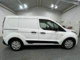 Ford CONNECT 220 1.5 ECOBLUE TDCI bei Sportwagen.expert - Abbildung (6 / 15)