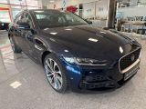 Jaguar XE bei Sportwagen.expert - Abbildung (4 / 15)