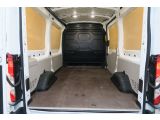 Ford Transit bei Sportwagen.expert - Abbildung (14 / 15)