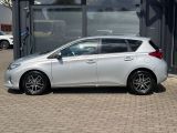 Toyota Auris bei Sportwagen.expert - Abbildung (3 / 15)