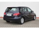Mercedes-Benz B 180d BlueEfficiency Edition bei Sportwagen.expert - Abbildung (5 / 15)