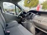 Opel Vivaro bei Sportwagen.expert - Abbildung (9 / 14)