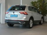 VW Tiguan bei Sportwagen.expert - Abbildung (4 / 15) VW Tiguan bei Sportwagen.expert - Abbildung (4 / 15)