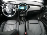 Mini Cooper bei Sportwagen.expert - Abbildung (7 / 15)