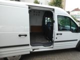 Ford Transit bei Sportwagen.expert - Abbildung (13 / 15)