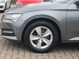 Skoda Superb bei Sportwagen.expert - Abbildung (8 / 15)