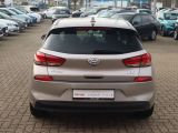 Hyundai i30 bei Sportwagen.expert - Abbildung (4 / 15)