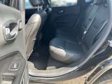 Jeep Compass bei Sportwagen.expert - Abbildung (12 / 13)