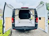 Mercedes-Benz Vito bei Sportwagen.expert - Abbildung (7 / 15)