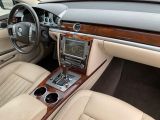 VW Phaeton bei Sportwagen.expert - Abbildung (13 / 15)