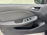 Renault Clio bei Sportwagen.expert - Abbildung (9 / 15)