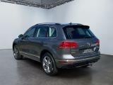 VW Touareg bei Sportwagen.expert - Abbildung (4 / 15)
