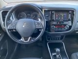 Mitsubishi Outlander bei Sportwagen.expert - Abbildung (8 / 15)