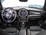 Mini Cooper S bei Sportwagen.expert - Abbildung (4 / 15)