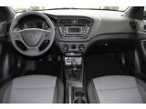 Hyundai i20 bei Sportwagen.expert - Abbildung (3 / 14)