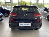 Hyundai i30 bei Sportwagen.expert - Abbildung (13 / 15)