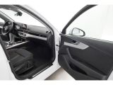 Audi A4 bei Sportwagen.expert - Abbildung (14 / 15)