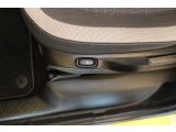 Renault Twingo bei Sportwagen.expert - Abbildung (13 / 15)