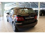 Mercedes-Benz B-Klasse bei Sportwagen.expert - Abbildung (6 / 14)