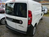 Fiat Doblo bei Sportwagen.expert - Abbildung (14 / 14)