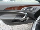 Opel Insignia bei Sportwagen.expert - Abbildung (5 / 15)