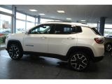 Jeep Compass bei Sportwagen.expert - Abbildung (4 / 15)