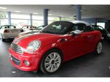 Mini Cooper bei Sportwagen.expert - Abbildung (2 / 10)