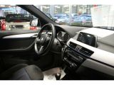 BMW X1 bei Sportwagen.expert - Abbildung (7 / 13)