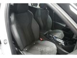 Peugeot 2008 bei Sportwagen.expert - Abbildung (12 / 15)