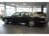 Jaguar XJ bei Sportwagen.expert - Abbildung (4 / 12)